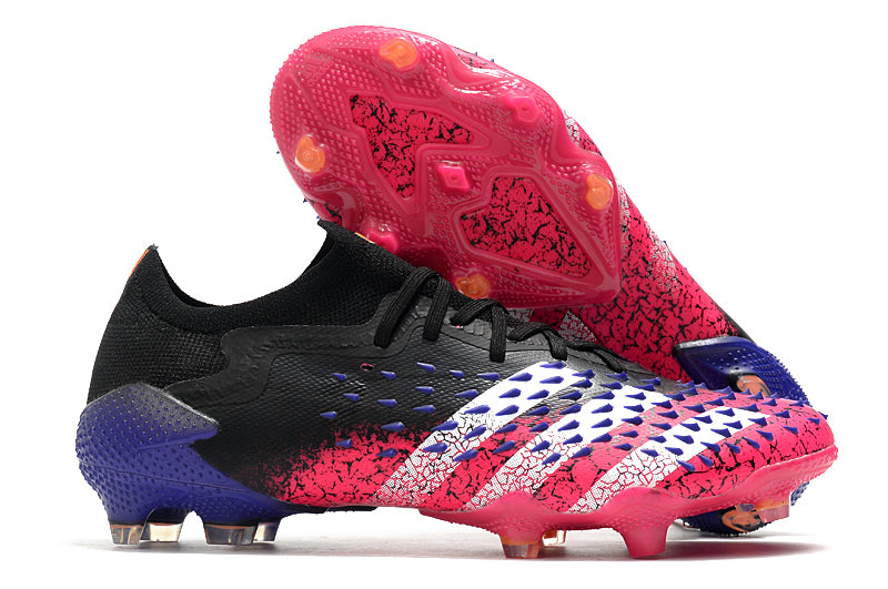 CHUTEIRA ADIDAS PREDATOR FREAK CAMPO