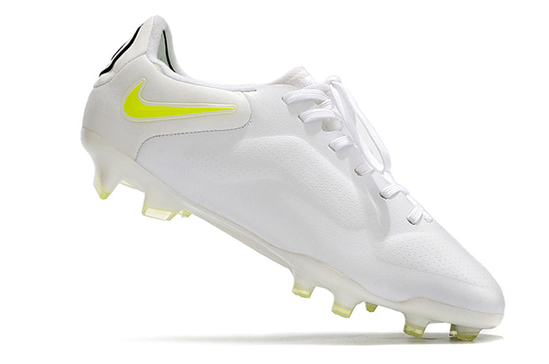 CHUTEIRA NIKE TIEMPO LEGEND 9 ELITE CAMPO