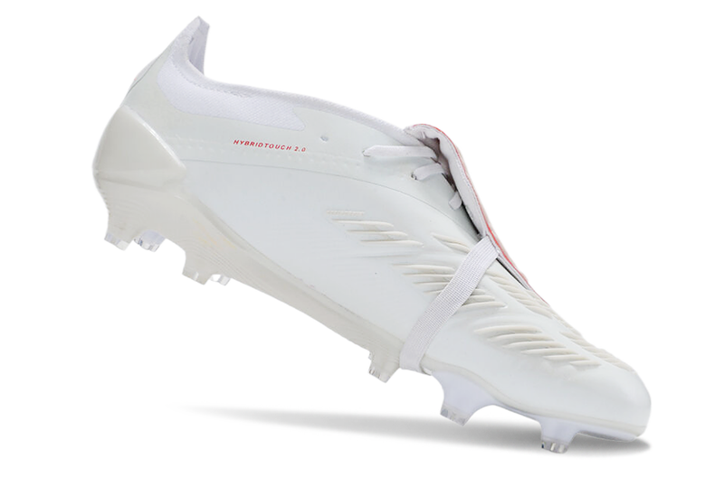 CHUTEIRA ADIDAS PREDATOR 30 CAMPO