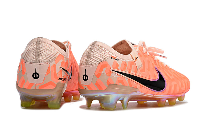 CHUTEIRA NIKE TIEMPO LEGEND 10 ELITE CAMPO