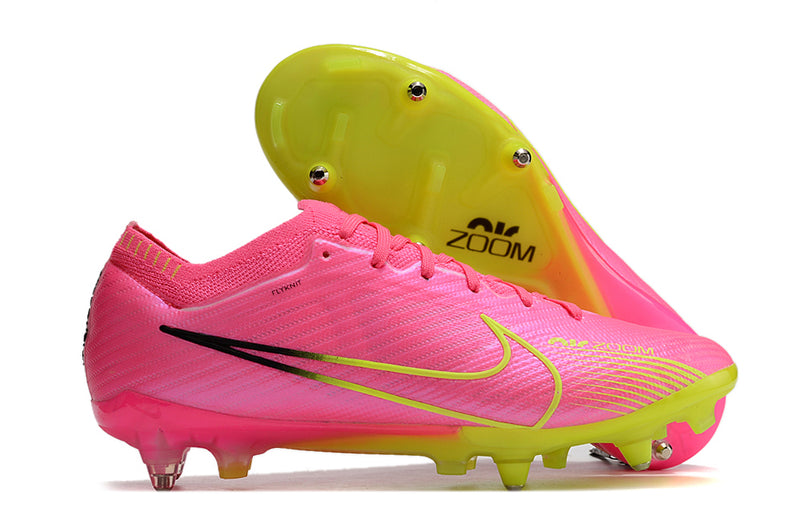 CHUTEIRA NIKE MERCURIAL VAPOR 15 TRAVA MISTA (fixa)