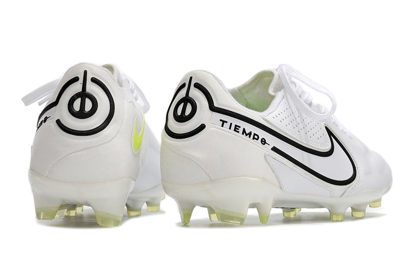 CHUTEIRA NIKE TIEMPO LEGEND 9 ELITE CAMPO