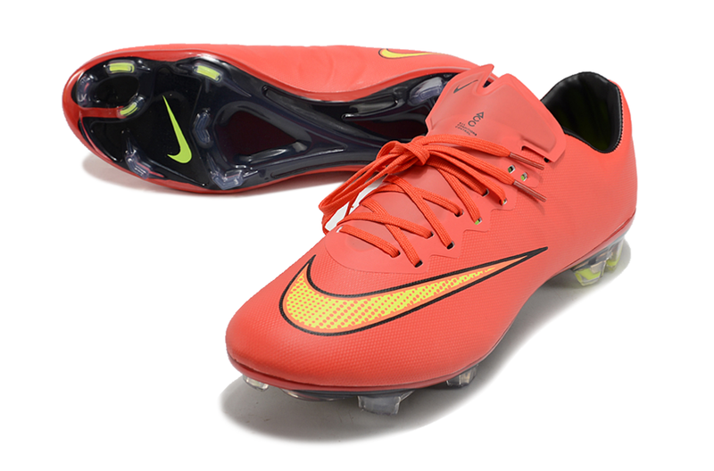 CHUTEIRA NIKE MERCURIAL VAPOR 10 ELITE CAMPO