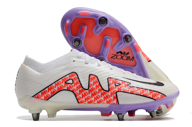 CHUTEIRA NIKE MERCURIAL VAPOR 15 TRAVA MISTA (removível)