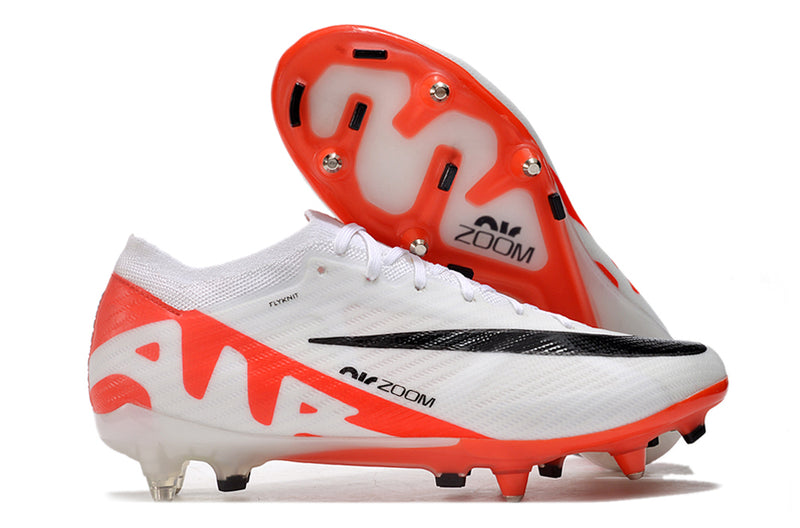 CHUTEIRA NIKE MERCURIAL VAPOR 15 TRAVA MISTA (fixa)