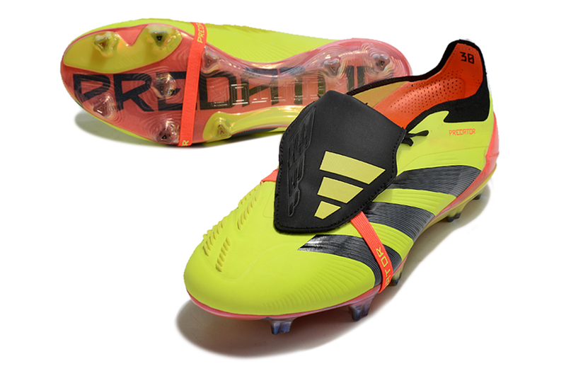 CHUTEIRA ADIDAS PREDATOR 30 CAMPO