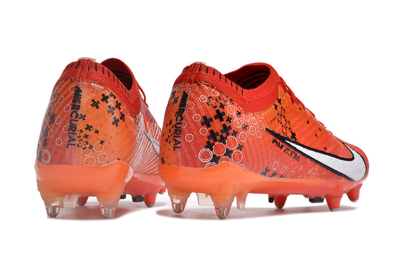 'CHUTEIRA NIKE MERCURIAL VAPOR 15 TRAVA MISTA (fixa)