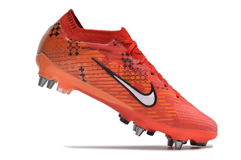 'CHUTEIRA NIKE MERCURIAL VAPOR 15 TRAVA MISTA (removível)