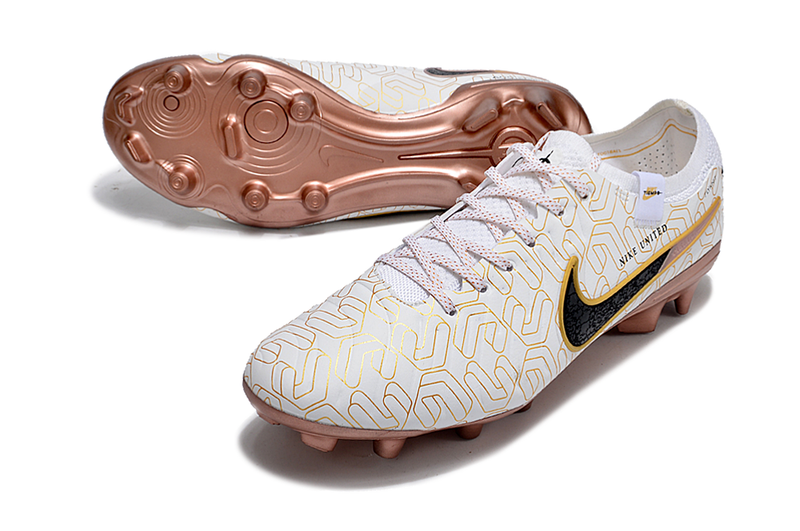 CHUTEIRA NIKE TIEMPO LEGEND 10 ELITE CAMPO