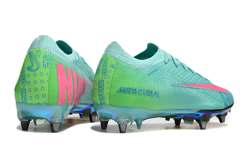 CHUTEIRA NIKE MERCURIAL VAPOR 16 TRAVA MISTA (removível)