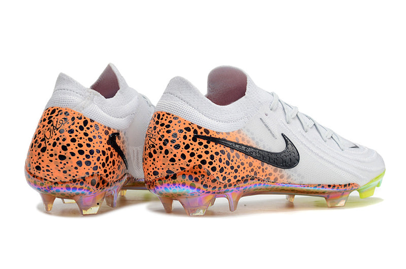 CHUTEIRA NIKE PHANTOM GX2 ELITE CAMPO