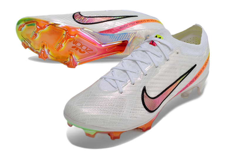 CHUTEIRA NIKE MERCURIAL VAPOR 15 ELITE CAMPO