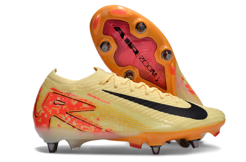 CHUTEIRA NIKE MERCURIAL VAPOR 16 TRAVA MISTA (removível)