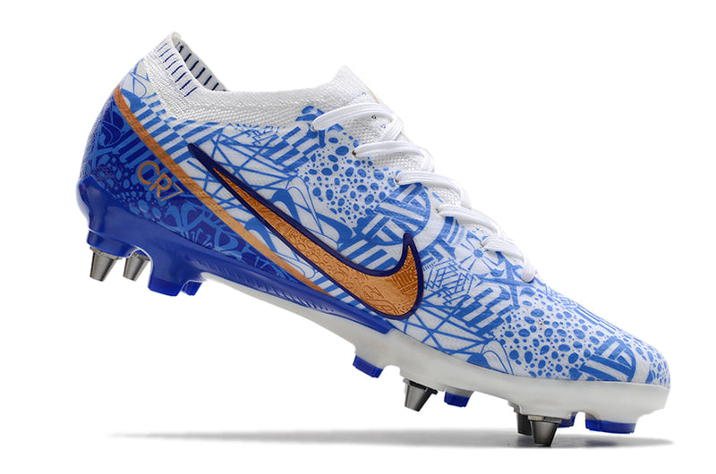 CHUTEIRA NIKE MERCURIAL VAPOR 15 TRAVA MISTA (removível)