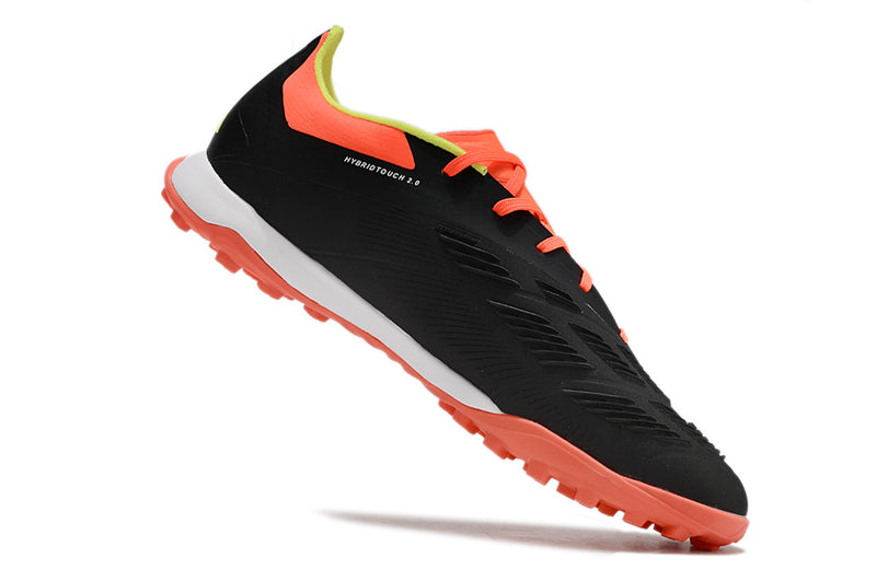 CHUTEIRA ADIDAS PREDATOR 24 SOCIETY