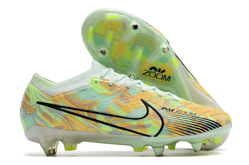 CHUTEIRA NIKE MERCURIAL VAPOR 15 TRAVA MISTA (fixa)