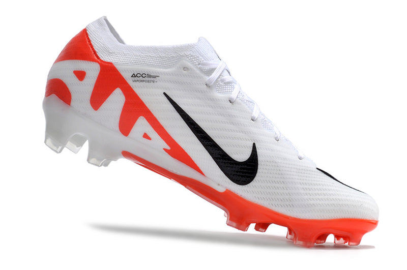 CHUTEIRA NIKE MERCURIAL VAPOR 15 ELITE CAMPO