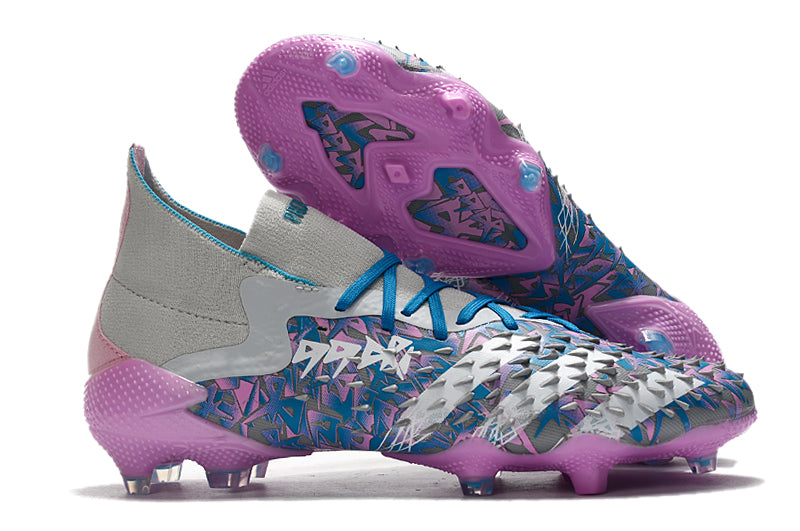 CHUTEIRA ADIDAS PREDATOR FREAK CAMPO