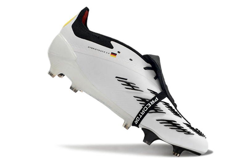 CHUTEIRA ADIDAS PREDATOR 30 CAMPO