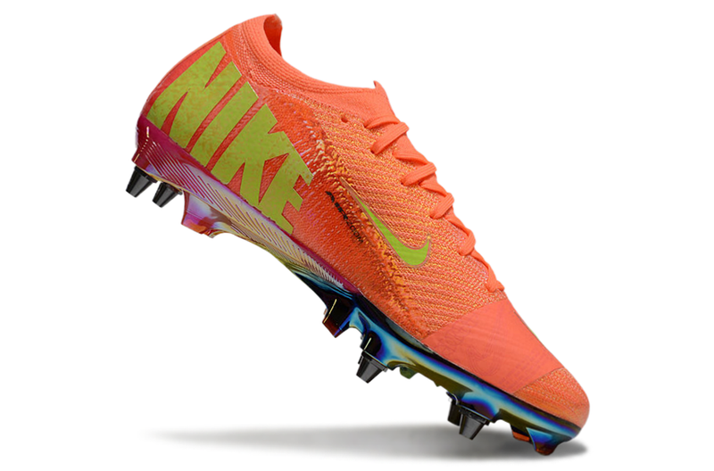 'CHUTEIRA NIKE MERCURIAL VAPOR 16 TRAVA MISTA (removível)