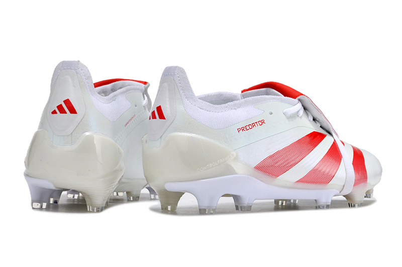 CHUTEIRA ADIDAS PREDATOR 30 CAMPO