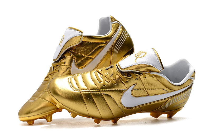 CHUTEIRA NIKE TIEMPO LEGEND 7 R10 ELITE CAMPO