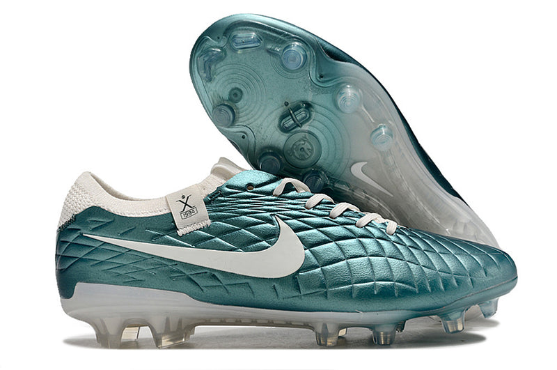 CHUTEIRA NIKE TIEMPO LEGEND 10 ELITE CAMPO