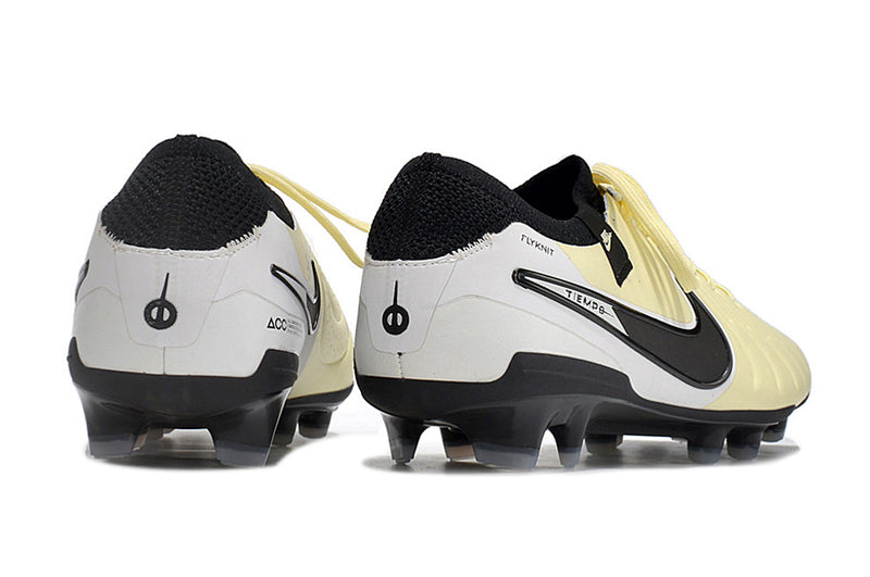 CHUTEIRA NIKE TIEMPO LEGEND 10 ELITE CAMPO