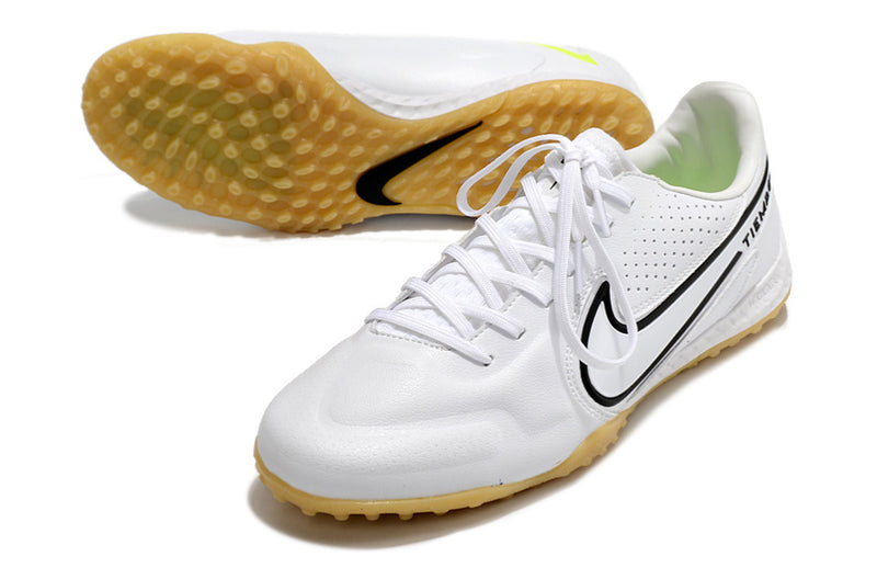 CHUTEIRA NIKE TIEMPO LEGEND 9 SOCIETY