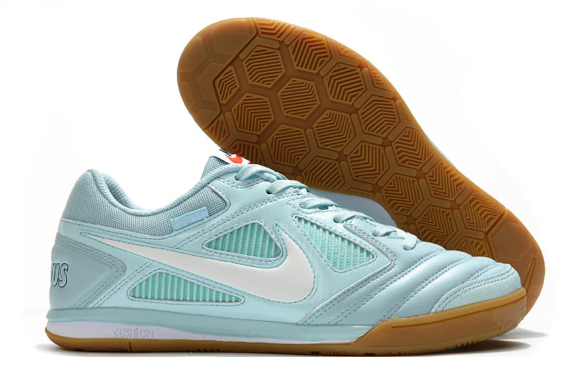 CHUTEIRA SUPREME X NIKE SB GATO FUTSAL