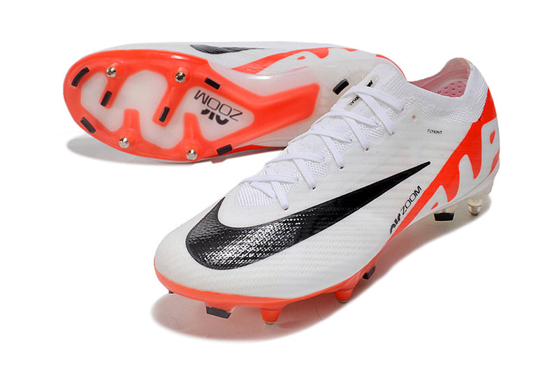 CHUTEIRA NIKE MERCURIAL VAPOR 15 TRAVA MISTA (fixa)