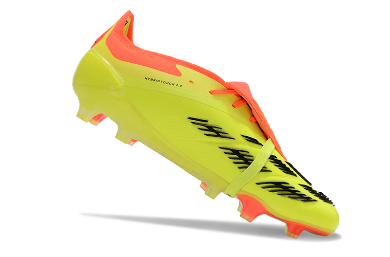 CHUTEIRA ADIDAS PREDATOR 30 CAMPO