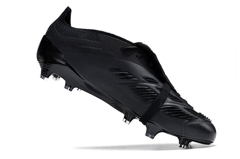 CHUTEIRA ADIDAS PREDATOR 30 CAMPO