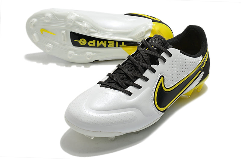 CHUTEIRA NIKE TIEMPO LEGEND 9 ELITE CAMPO