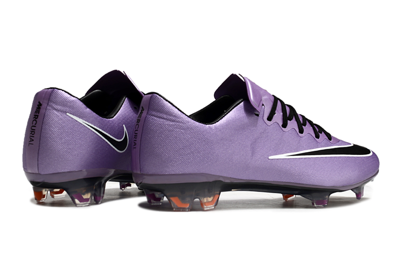 CHUTEIRA NIKE MERCURIAL VAPOR 10 ELITE CAMPO