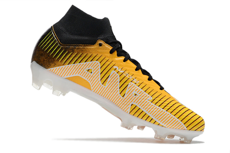 CHUTEIRA NIKE MERCURIAL SUPERFLY 9 ELITE CAMPO